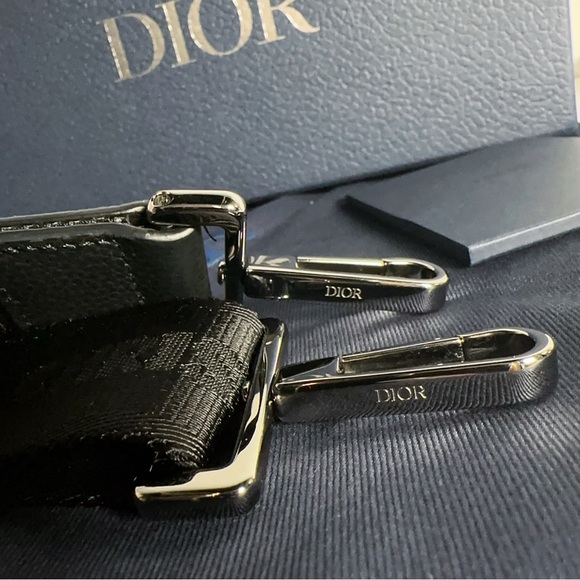 Christian Dior Mini Roller Messenger Bag - Picture 6 of 11